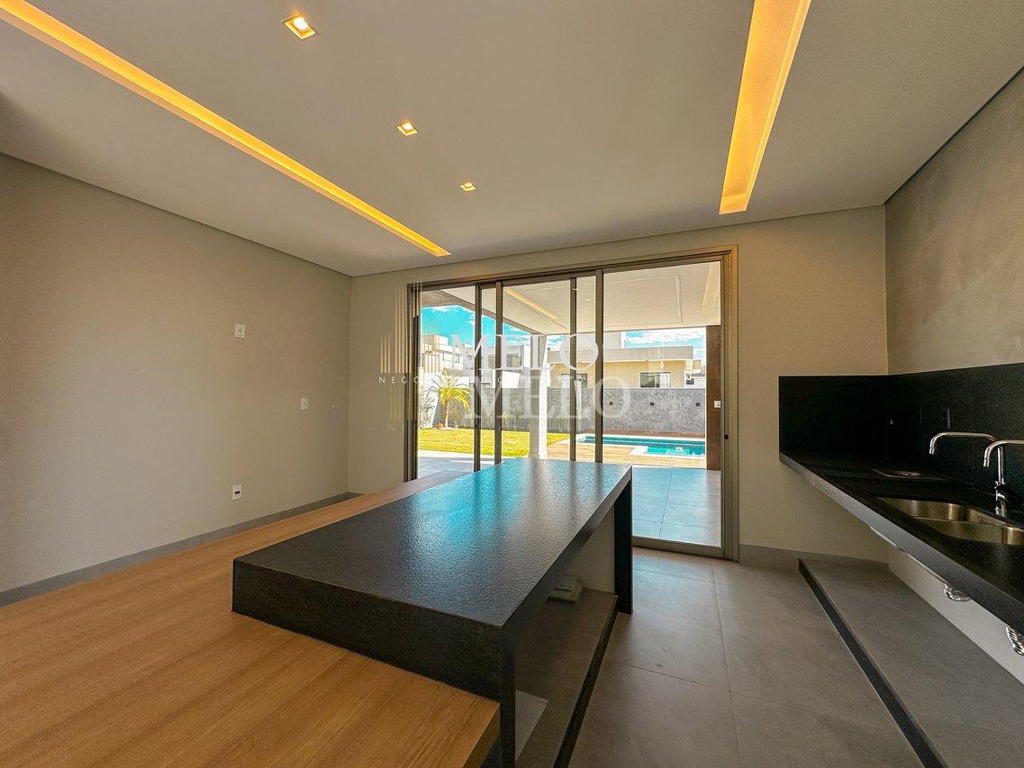 Belíssima casa com 4 suítes e piscina à venda no Gran Park por R$ 2.390.000,00 - Vespasiano - 