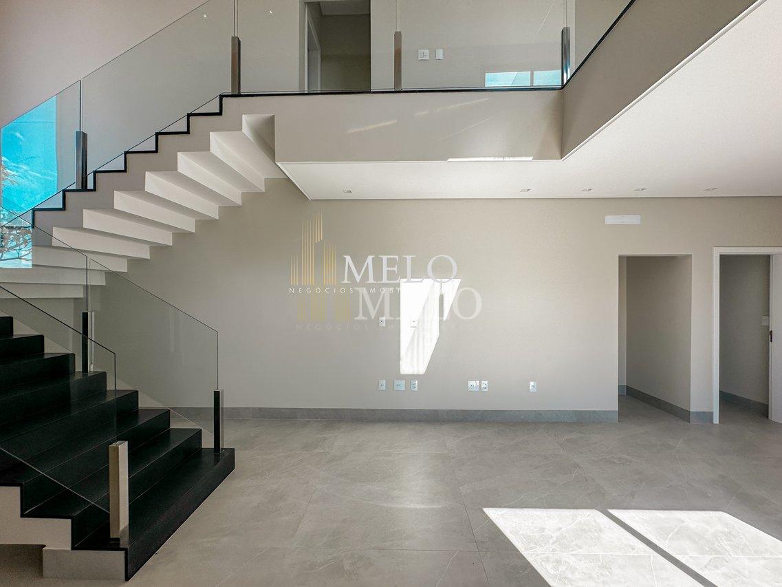 Belíssima casa com 4 suítes e piscina à venda no Gran Park por R$ 2.390.000,00 - Vespasiano - 