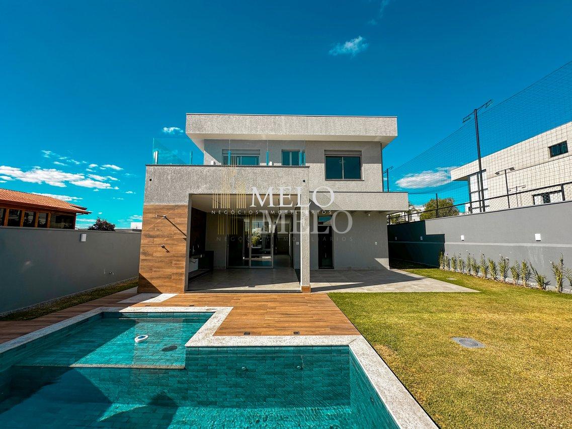 Belíssima casa com 4 suítes e piscina à venda no Gran Park por R$ 2.390.000,00 - Vespasiano - 