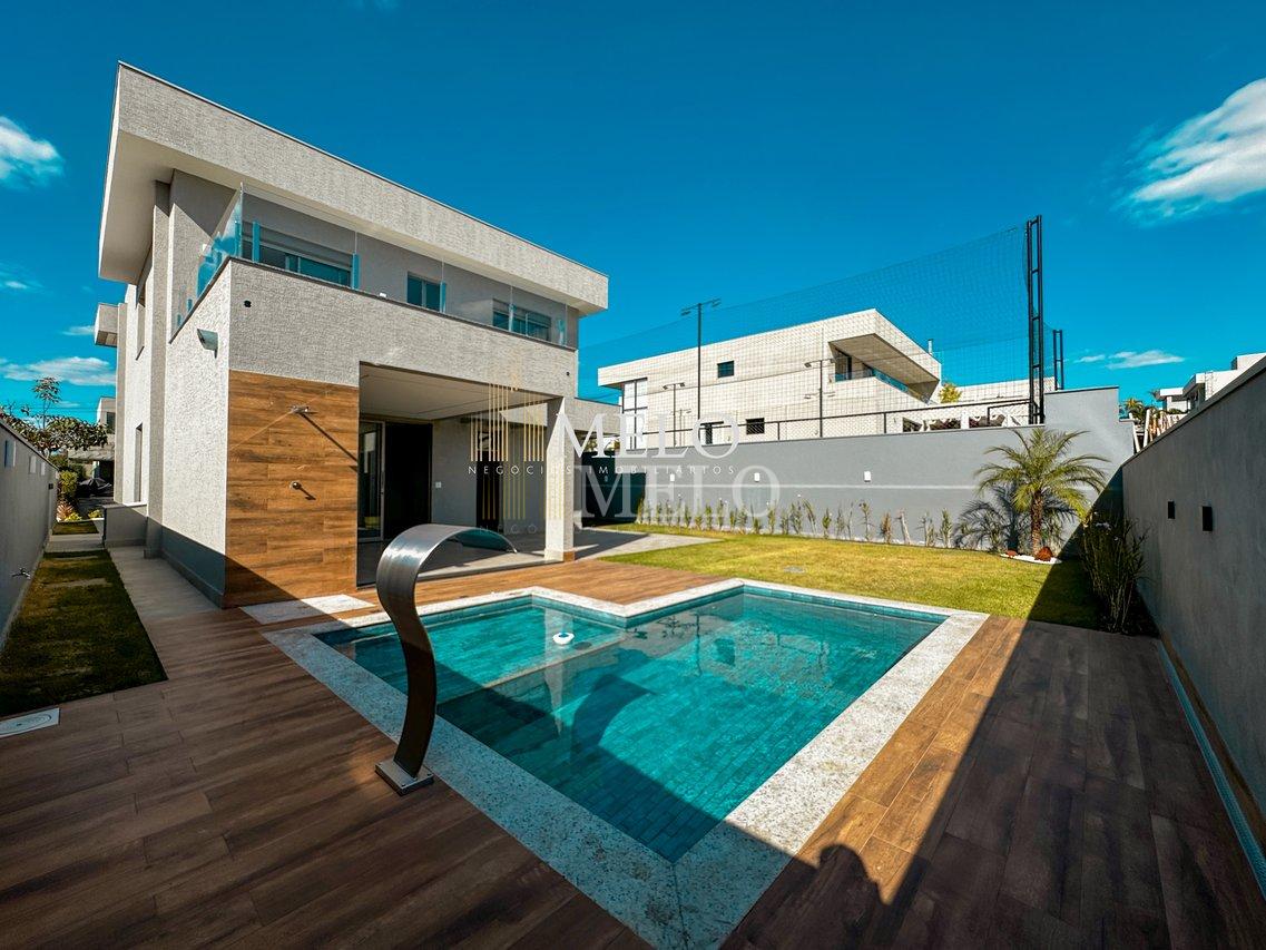 Belíssima casa com 4 suítes e piscina à venda no Gran Park por R$ 2.390.000,00 - Vespasiano - 