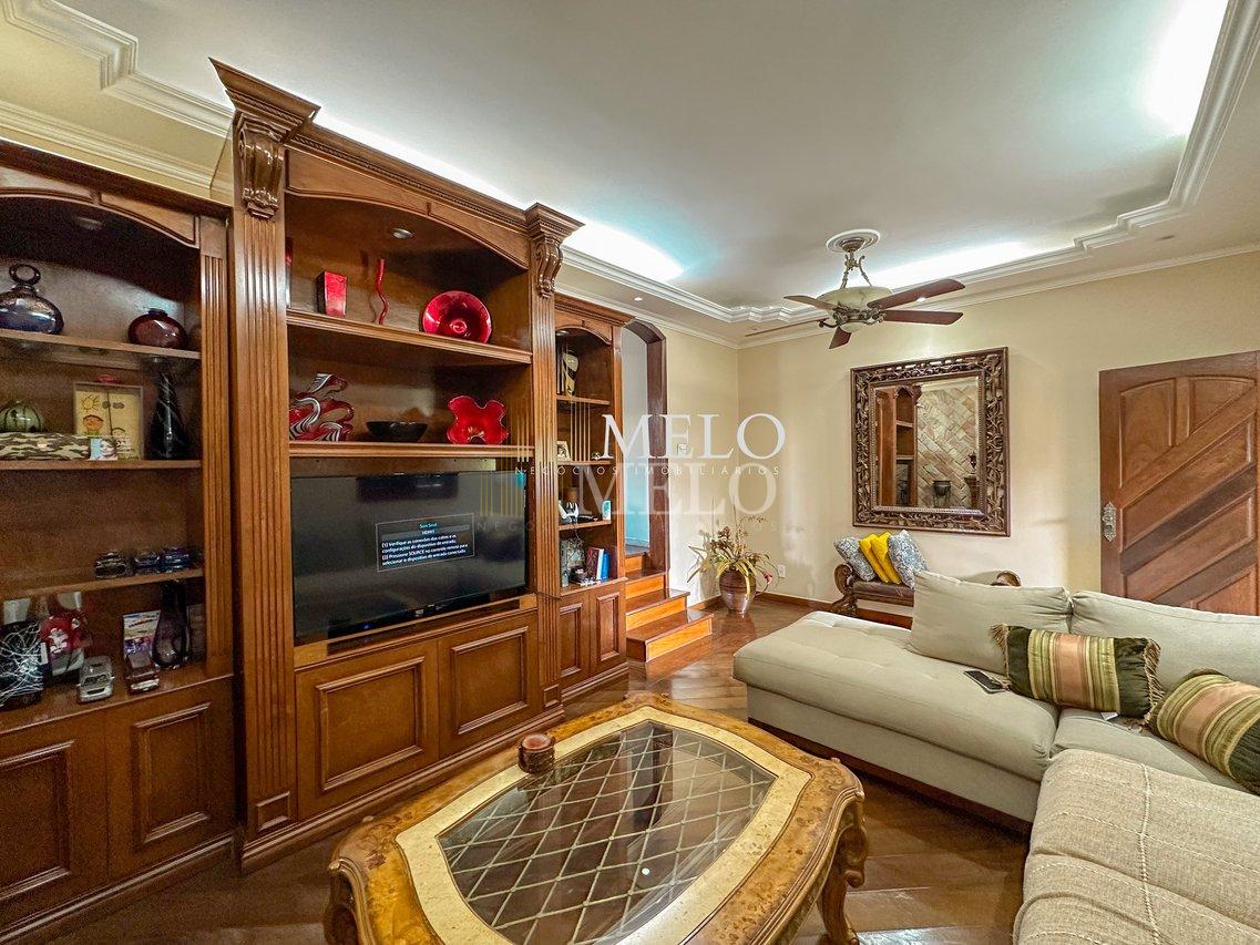 Belíssima casa à venda no Céu Azul por R$1.190.000,00 - Belo Horizonte - 