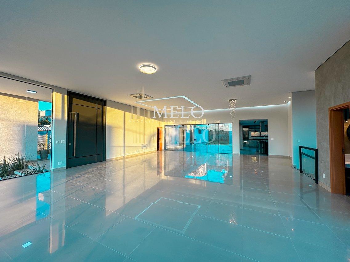 Belíssima casa linear a venda no Condomínio Gran Royalle Confins por R$3.550.000,00 - CONFINS - 