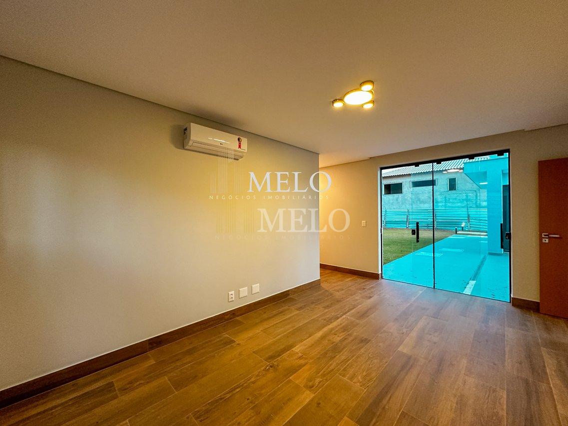 Belíssima casa linear a venda no Condomínio Gran Royalle Confins por R$3.550.000,00 - CONFINS - 