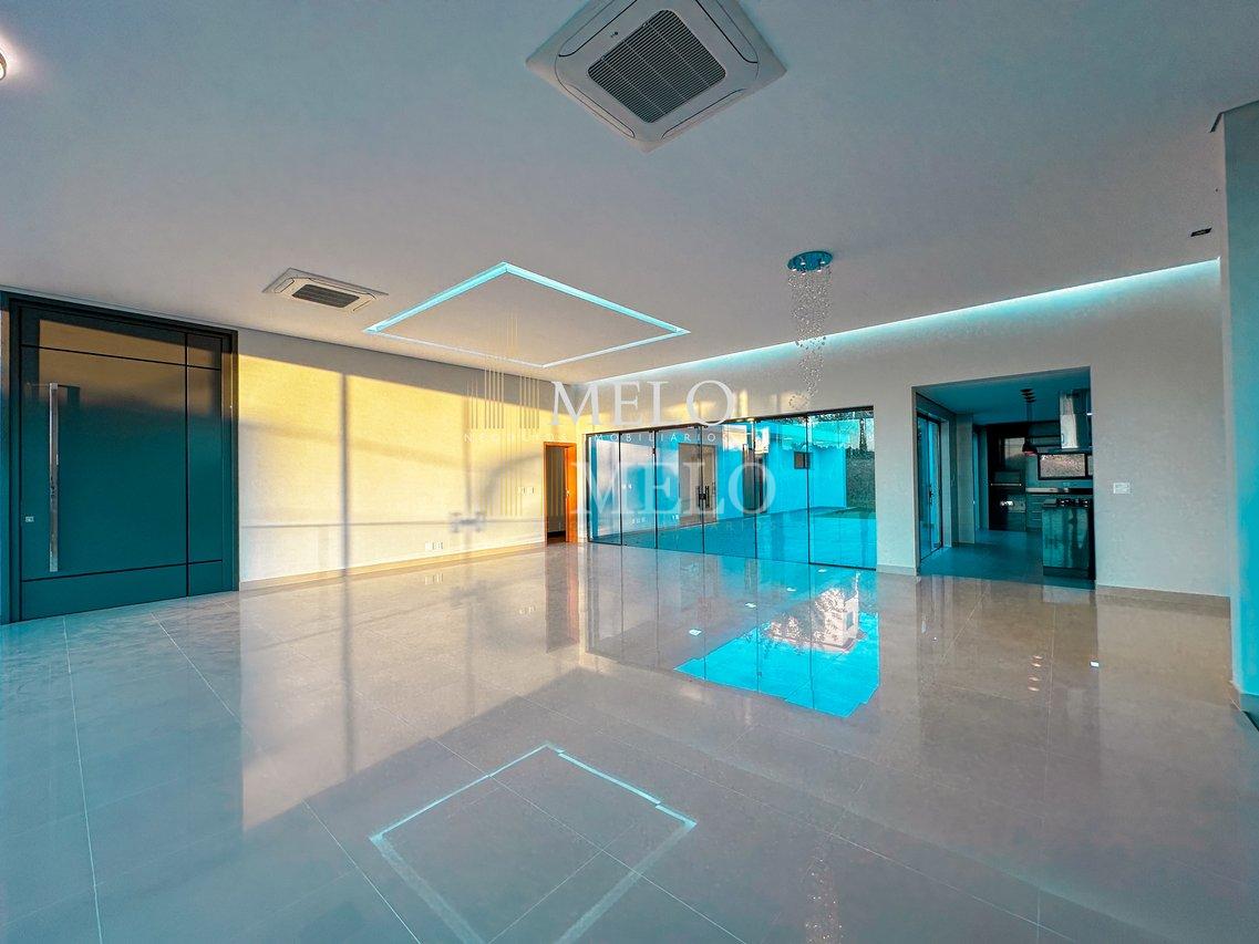 Belíssima casa linear a venda no Condomínio Gran Royalle Confins por R$3.550.000,00 - CONFINS - 