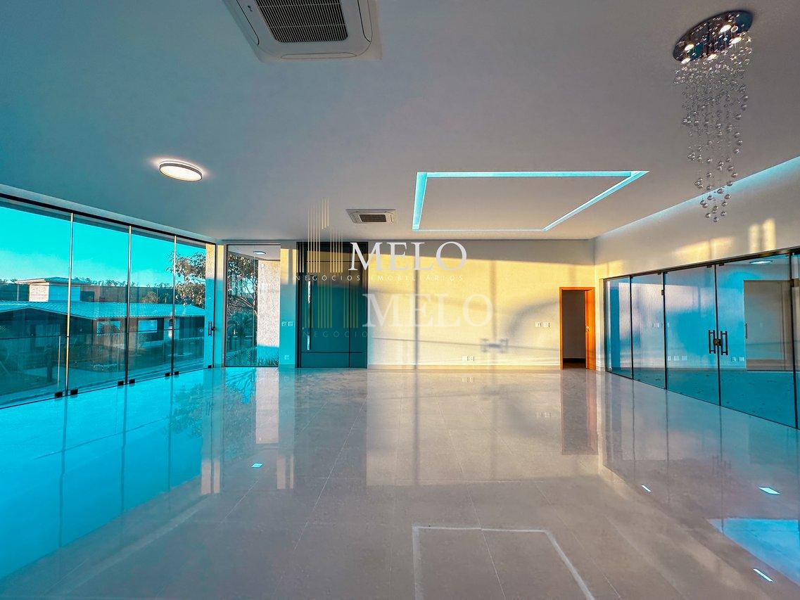 Belíssima casa linear a venda no Condomínio Gran Royalle Confins por R$3.550.000,00 - CONFINS - 