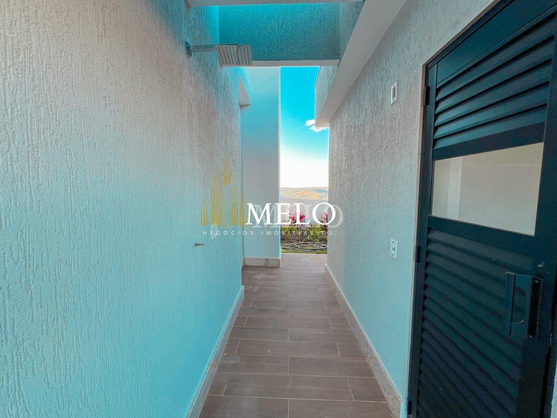 Belíssima casa  dois pavimentos disponível para venda por R$2.500.000,00 - Vespasiano - 