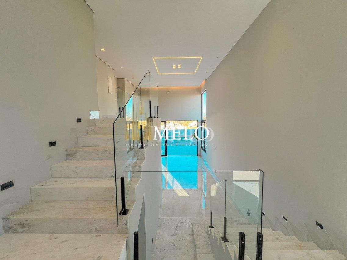 Belíssima casa  dois pavimentos disponível para venda por R$2.500.000,00 - Vespasiano - 