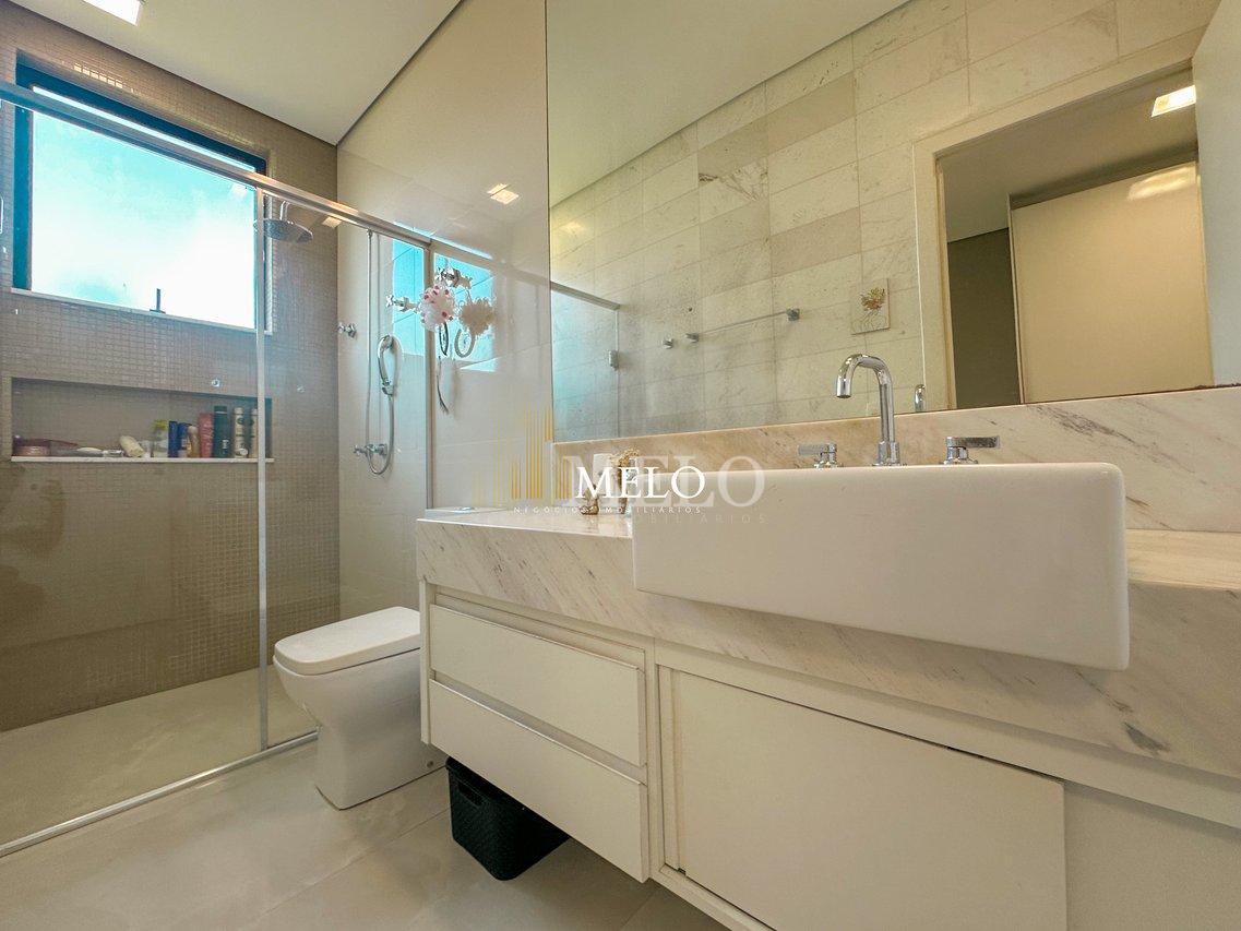 Belíssima casa com arquitetura contemporânea a venda no Garças por R$2.300.000,00 - Belo Horizonte - 