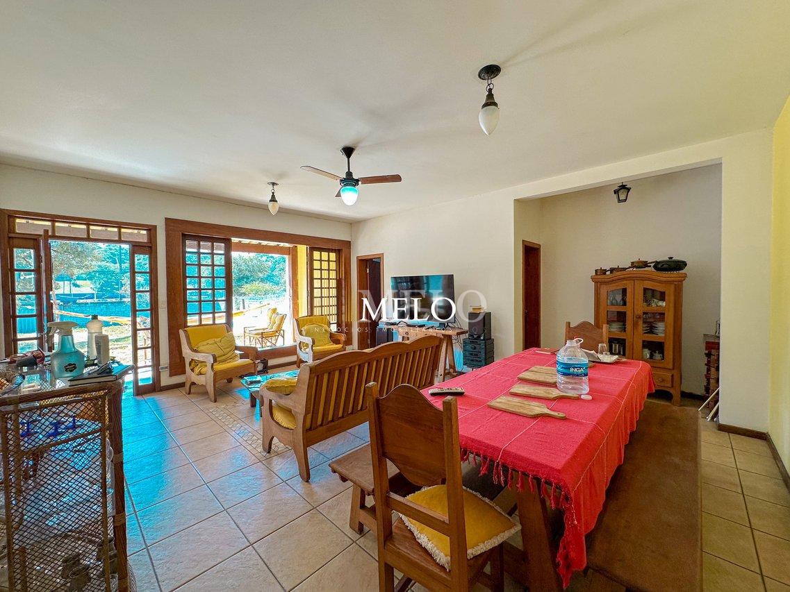 Belíssima casa a venda na Orla da Lagoa da Pampulha por R$1.990.000,00 - Belo Horizonte - 