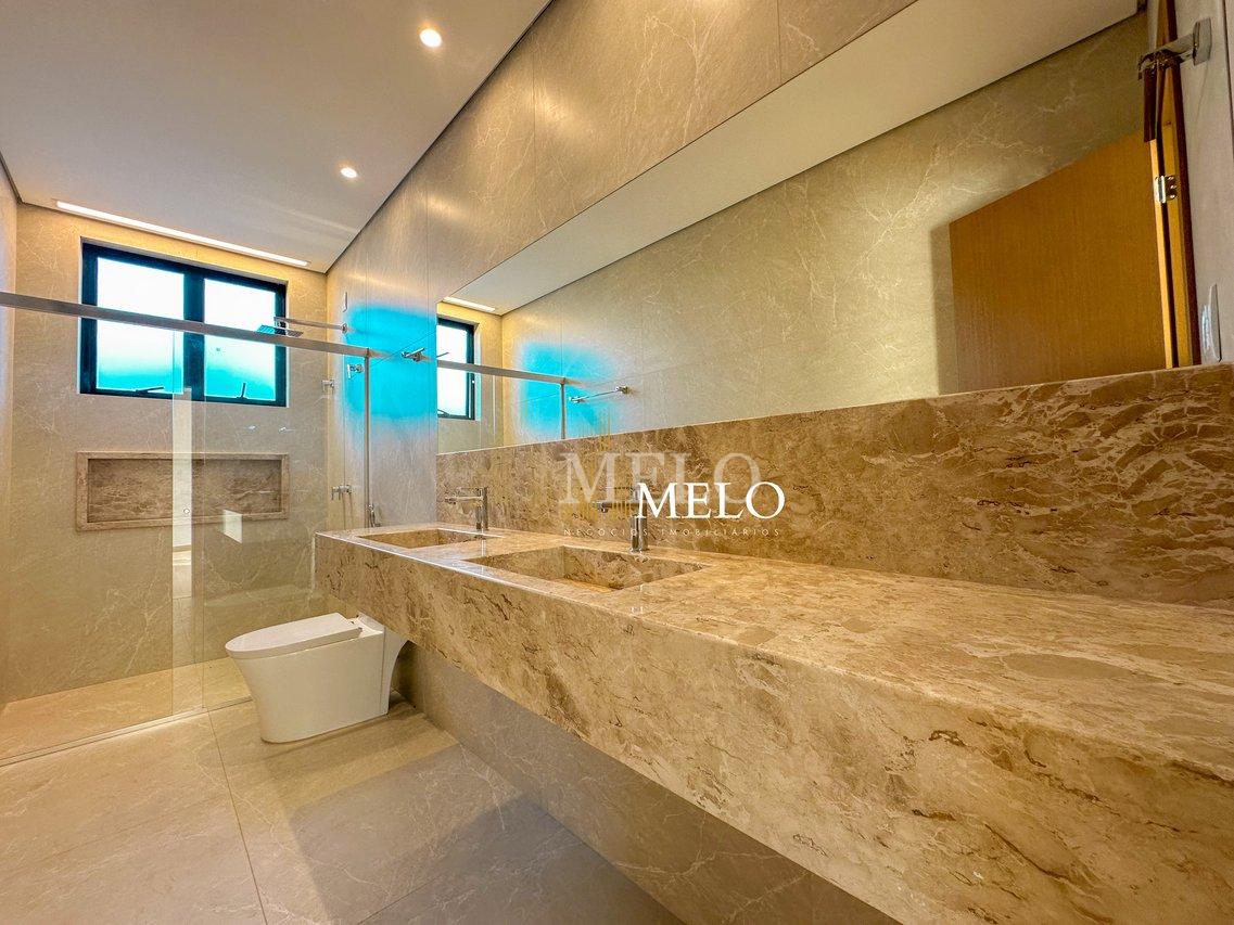 Belíssima casa 4 quartos no Gran Park Toscana á venda por R$2.150.000,00 - Vespasiano - 
