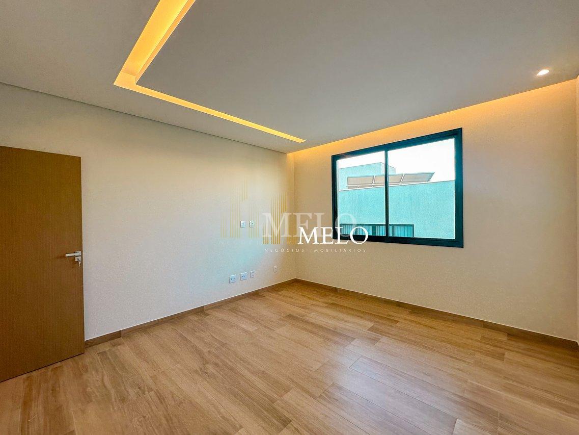 Belíssima casa 4 quartos no Gran Park Toscana á venda por R$2.150.000,00 - Vespasiano - 