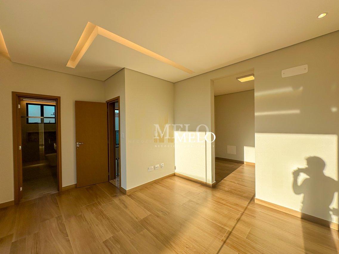 Belíssima casa 4 quartos no Gran Park Toscana á venda por R$2.150.000,00 - Vespasiano - 