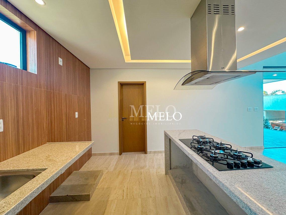 Belíssima casa 4 quartos no Gran Park Toscana á venda por R$2.150.000,00 - Vespasiano - 