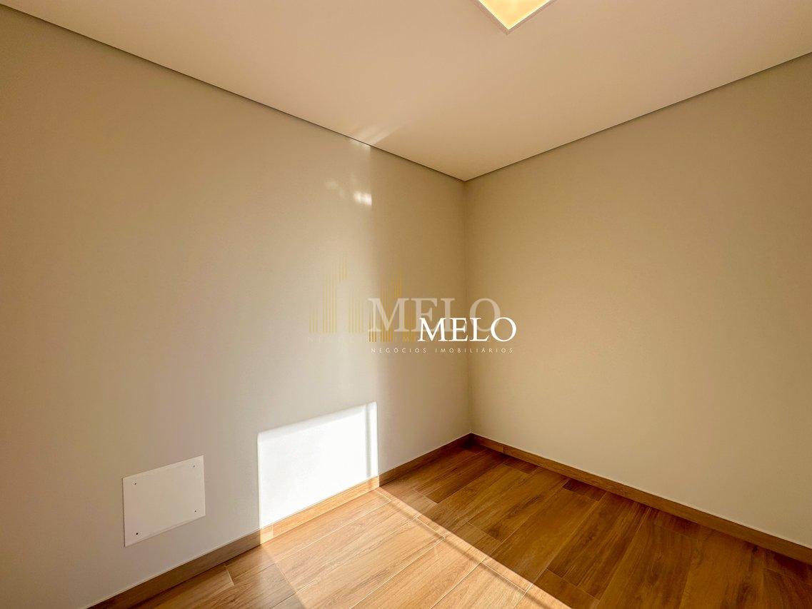 Belíssima casa 4 quartos no Gran Park Toscana á venda por R$2.150.000,00 - Vespasiano - 