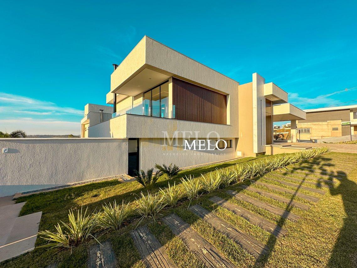 Belíssima casa 4 quartos no Gran Park Toscana á venda por R$2.150.000,00 - Vespasiano - 