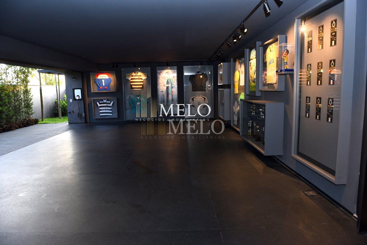 Luxuosa residência Condomínio Alphaville Vespasiano R$7.500.000,00 - Vespasiano - 
