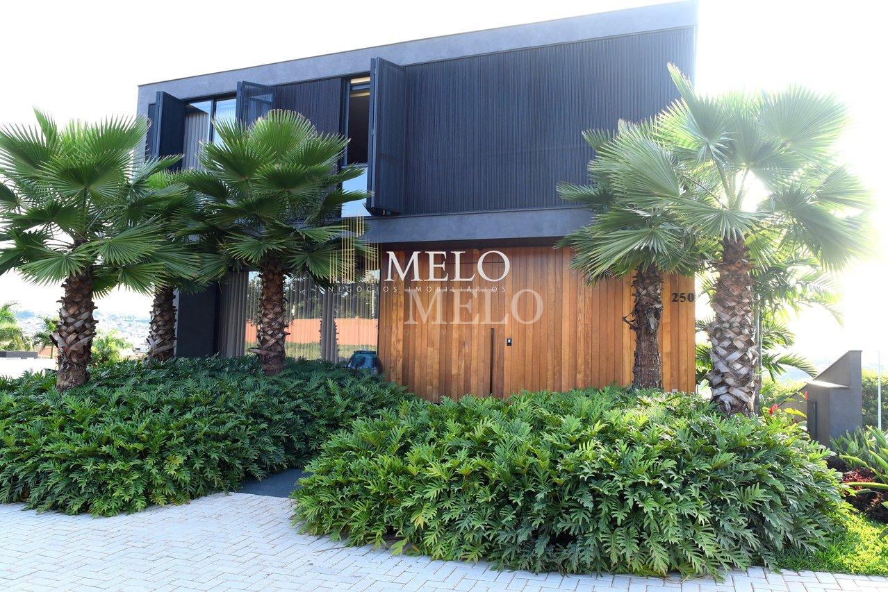 Luxuosa residência Condomínio Alphaville Vespasiano R$7.500.000,00 - Vespasiano - 
