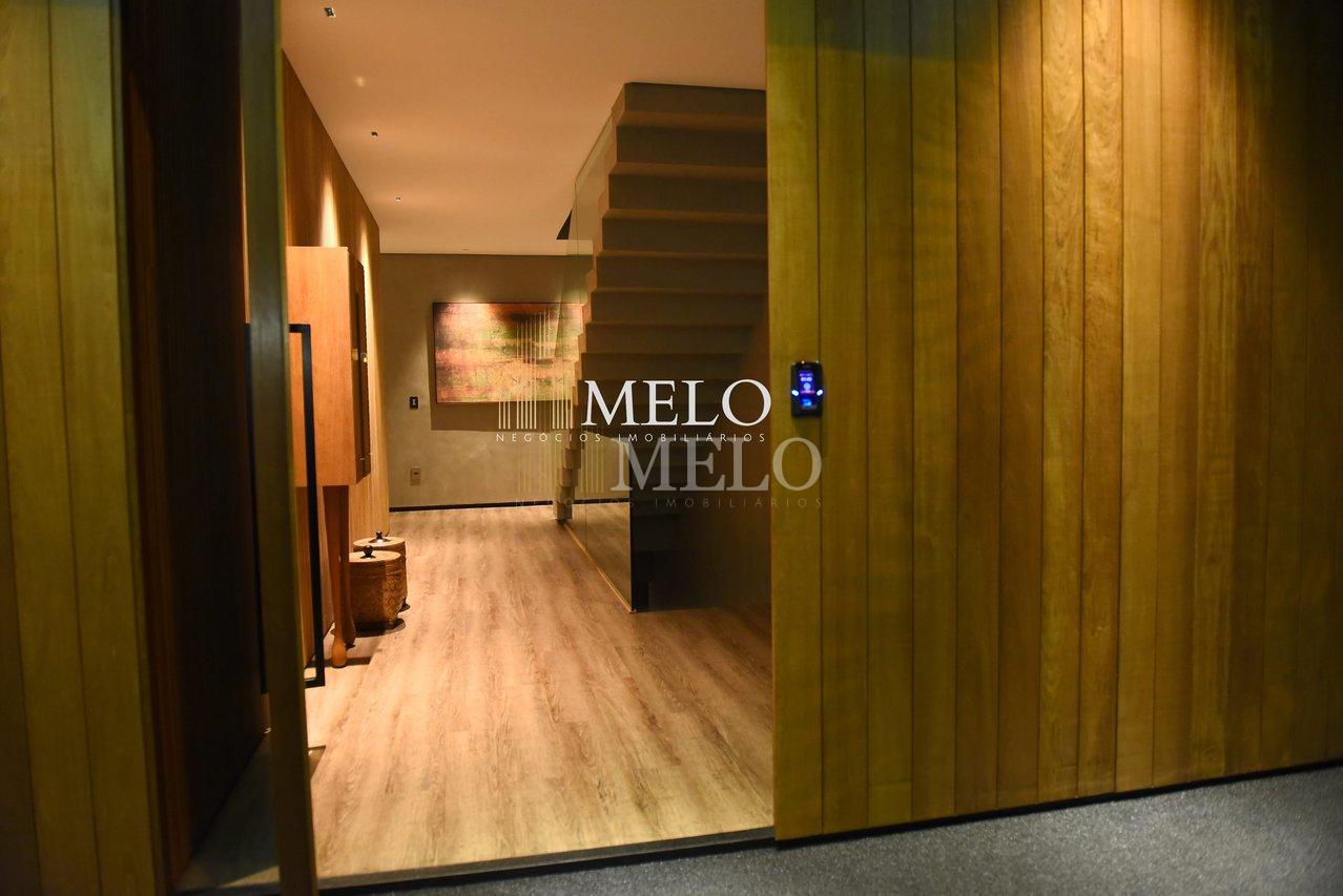 Luxuosa residência Condomínio Alphaville Vespasiano R$7.500.000,00 - Vespasiano - 