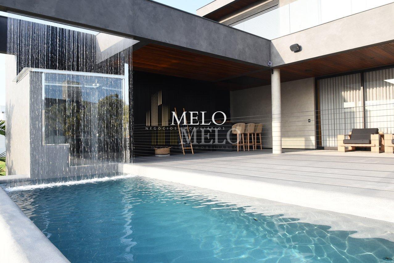 Luxuosa residência Condomínio Alphaville Vespasiano R$7.500.000,00 - Vespasiano - 