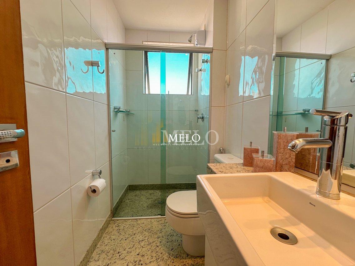 Excelente Apartamento 1 por andar no Castelo  à Venda por R$1.450.000 - Belo Horizonte - 