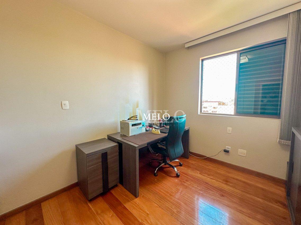 Excelente Apartamento 1 por andar no Castelo  à Venda por R$1.450.000 - Belo Horizonte - 