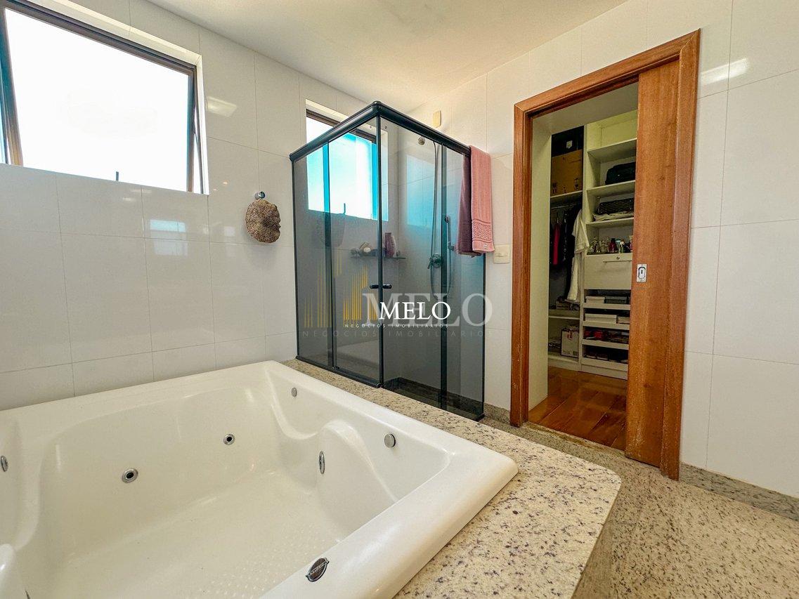 Excelente Apartamento 1 por andar no Castelo  à Venda por R$1.450.000 - Belo Horizonte - 
