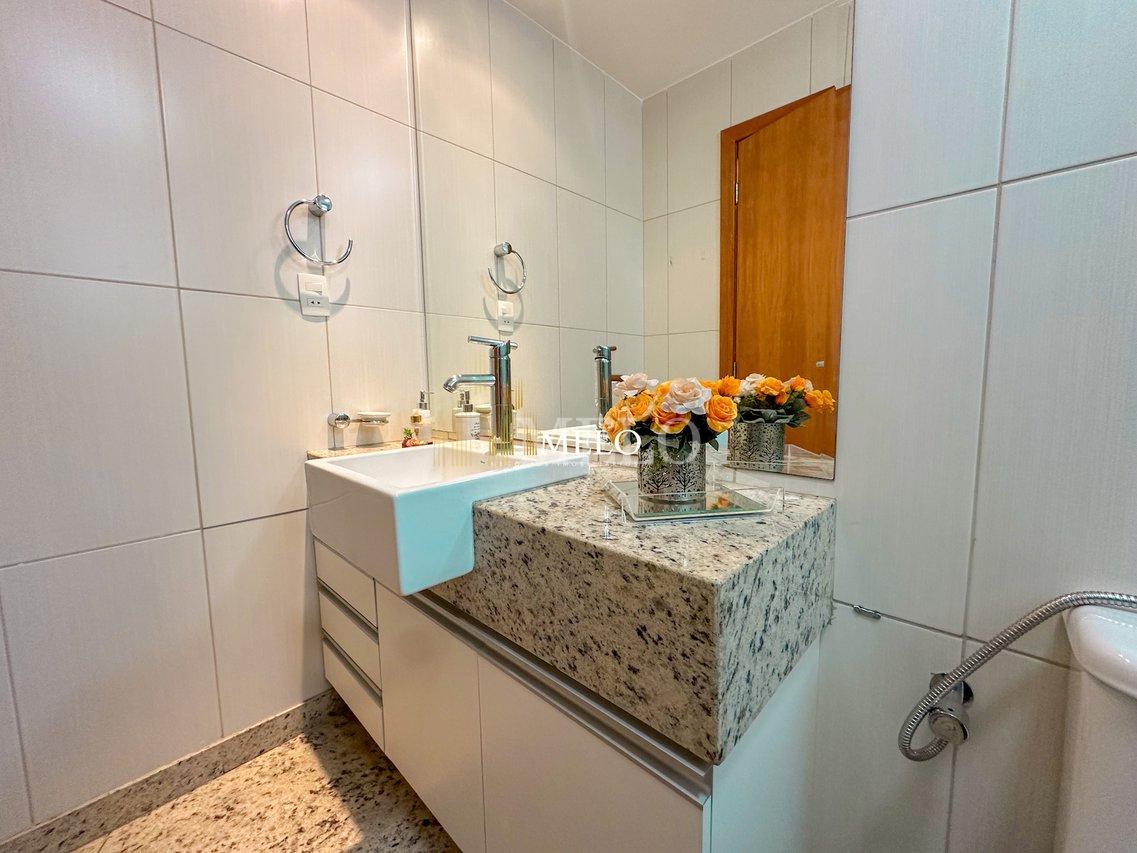 Excelente Apartamento 1 por andar no Castelo  à Venda por R$1.450.000 - Belo Horizonte - 