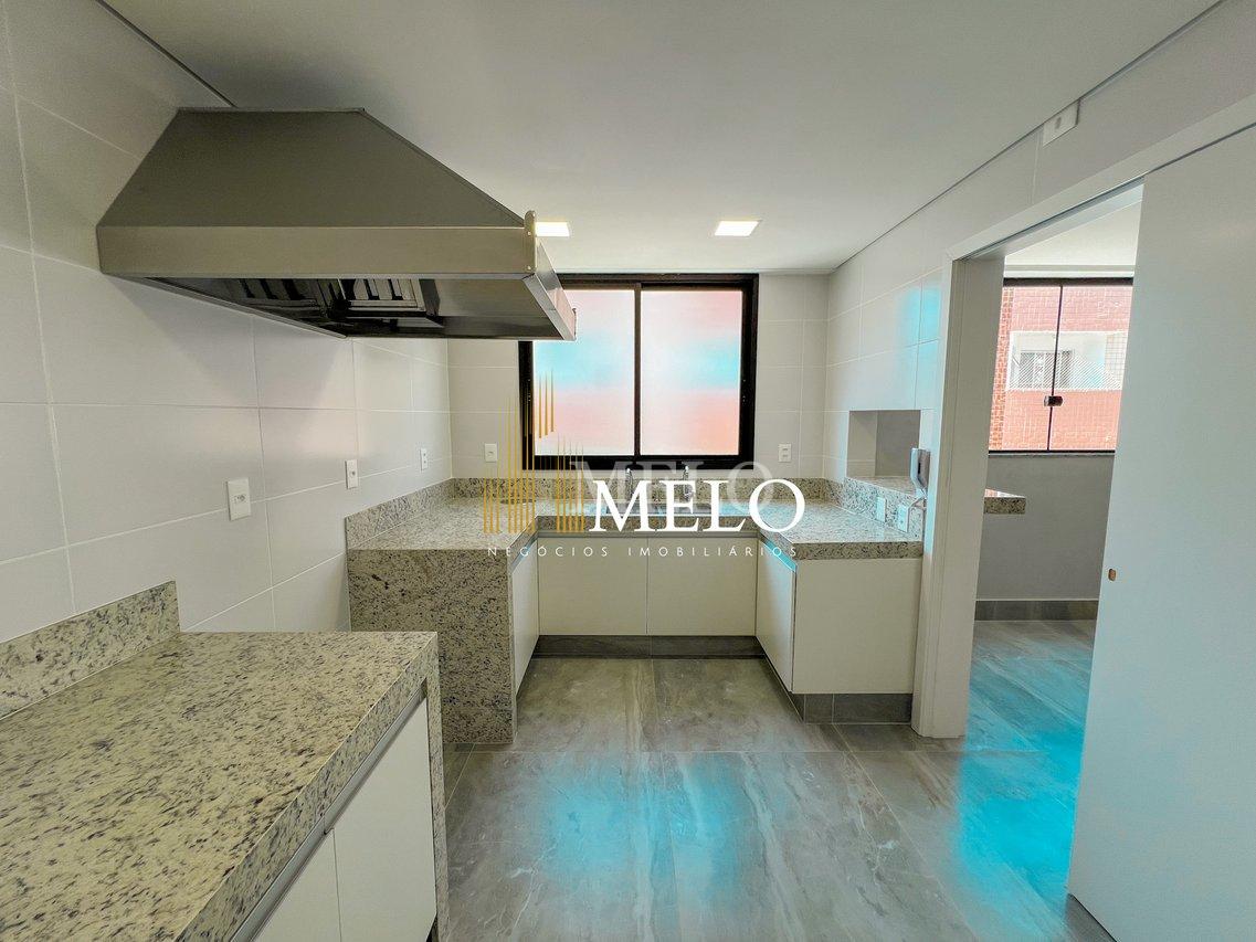 Excelente Apartamento Privativo no Castelo por R$ 1450.711,47 - Belo Horizonte - 