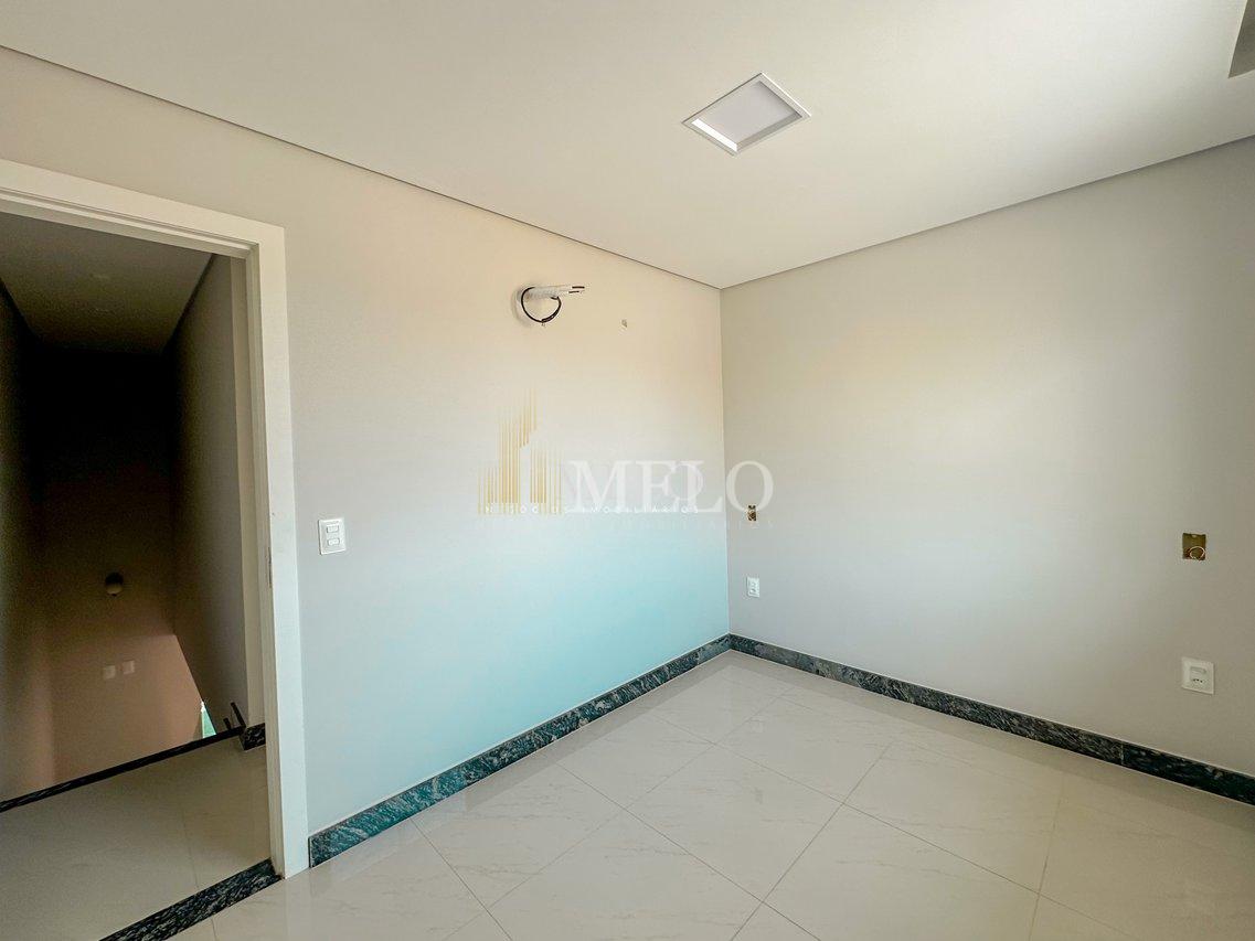 Belíssima casa a venda no Rio Branco por R$585.000,00 - Belo Horizonte - 