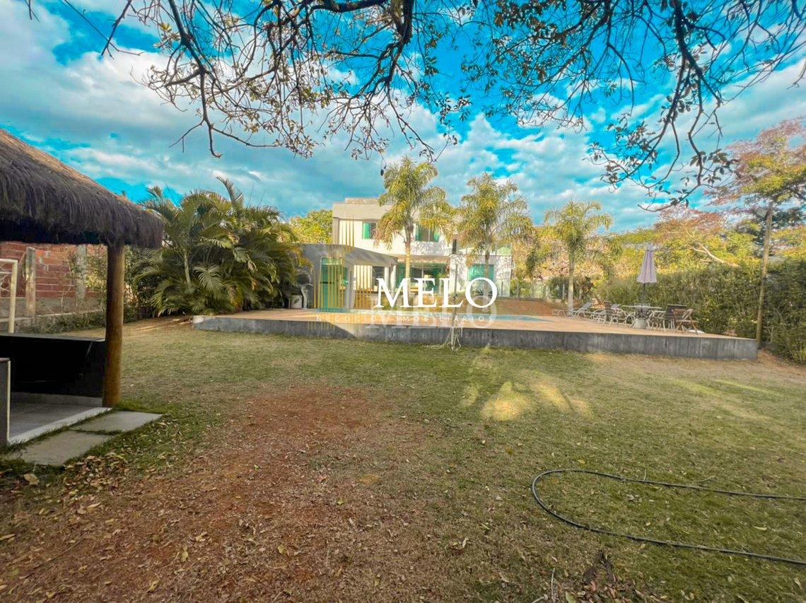 Belíssima casa em Condomínio de Lagoa Santa a venda por R$2.500.000,00 - Lagoa Santa - 