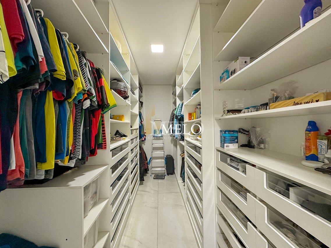 Excelente casa com alto padrão no Jardim Atlântico a venda por R$3.500,000 - Belo Horizonte - 