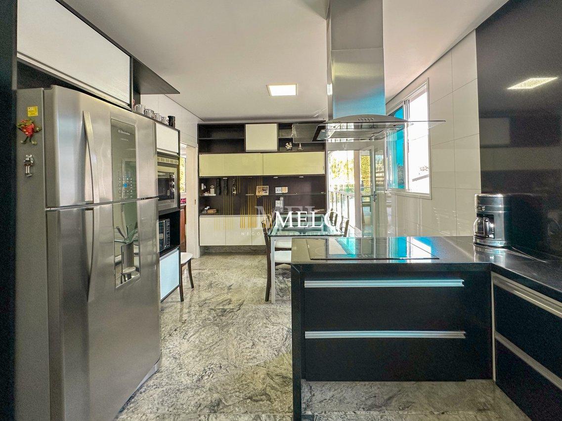 Excelente casa com alto padrão no Jardim Atlântico a venda por R$3.500,000 - Belo Horizonte - 