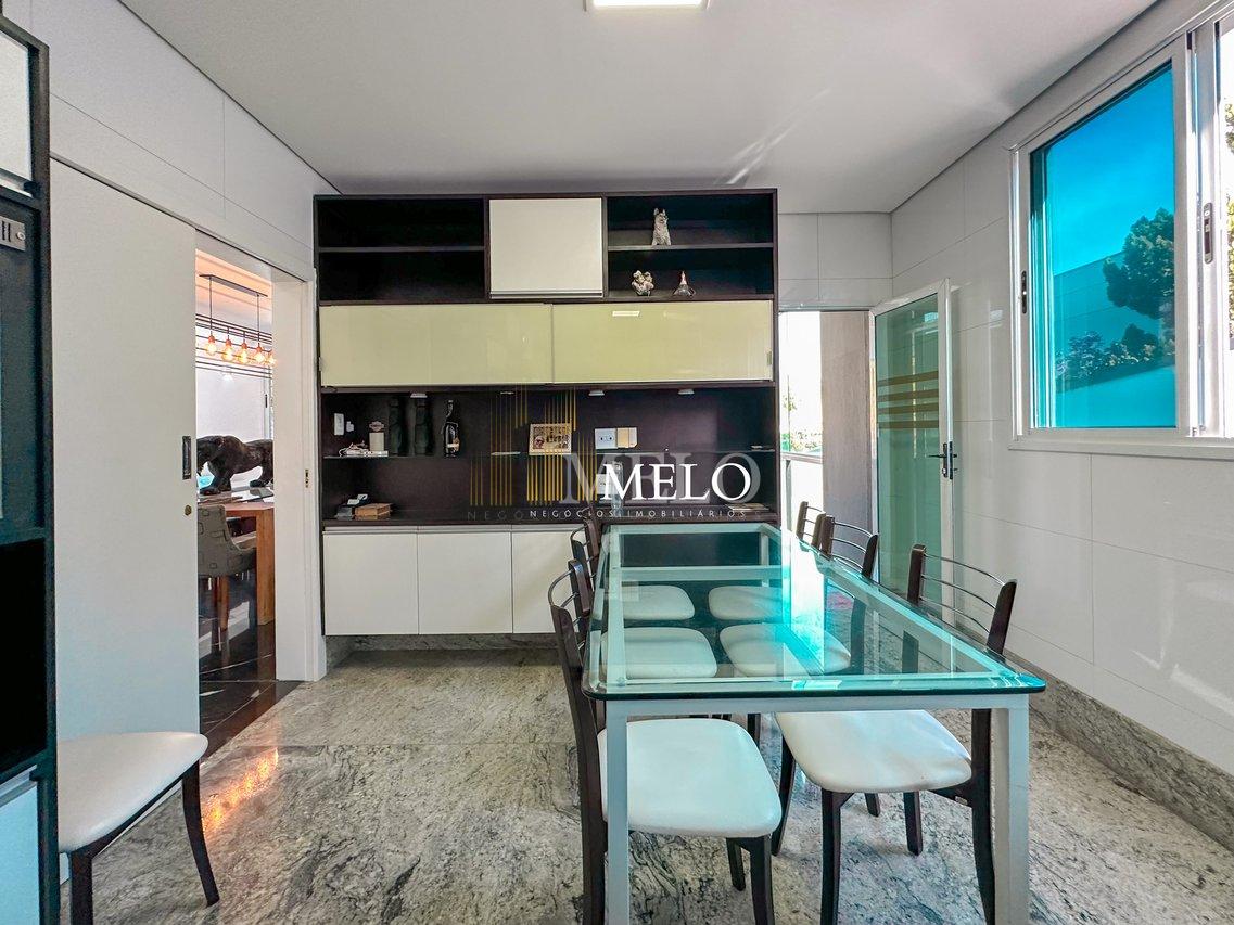 Excelente casa com alto padrão no Jardim Atlântico a venda por R$3.500,000 - Belo Horizonte - 