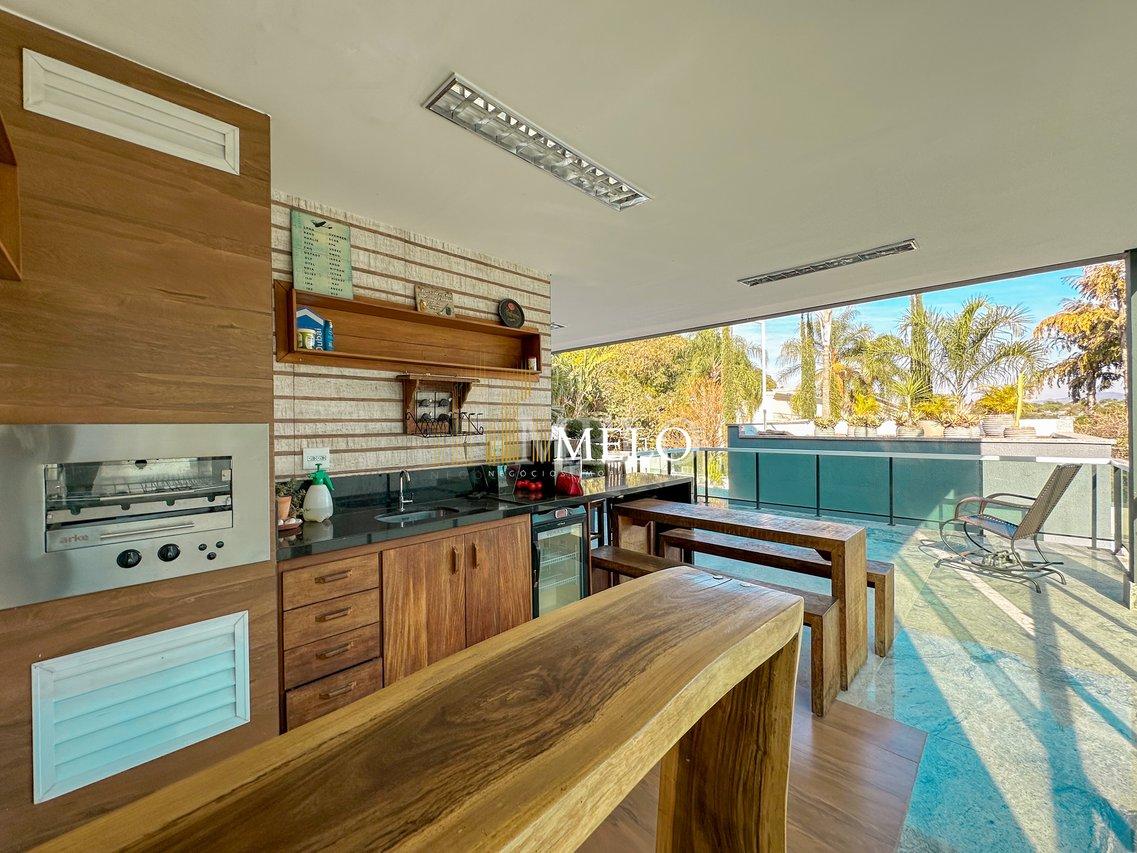 Excelente casa com alto padrão no Jardim Atlântico a venda por R$3.500,000 - Belo Horizonte - 