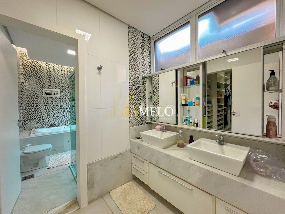 Excelente casa com alto padrão no Jardim Atlântico a venda por R$3.500,000 - Belo Horizonte - 