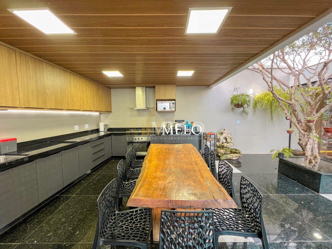 Excelente casa com alto padrão no Jardim Atlântico a venda por R$3.500,000 - Belo Horizonte - 
