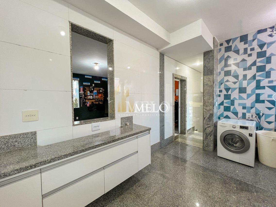 Excelente casa com alto padrão no Jardim Atlântico a venda por R$3.500,000 - Belo Horizonte - 