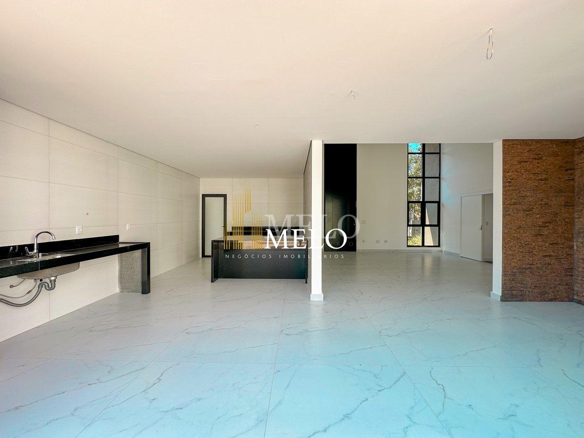 Belíssima casa no Condomínio em Lagoa Santa a venda por R$2.390.000,00 - Lagoa Santa - 