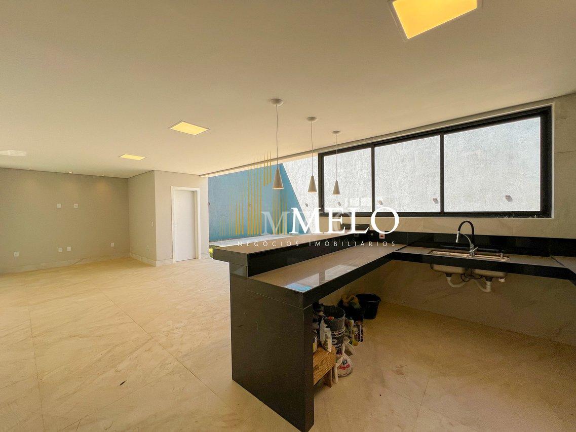 Casa Belíssima no Condomínio Alphaville Vespasiano á venda por R$2.950.000,00 - Vespasiano - 