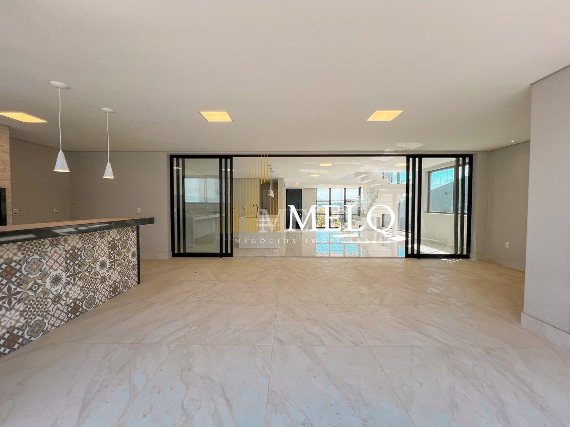 Casa Belíssima no Condomínio Alphaville Vespasiano á venda por R$2.950.000,00 - Vespasiano - 
