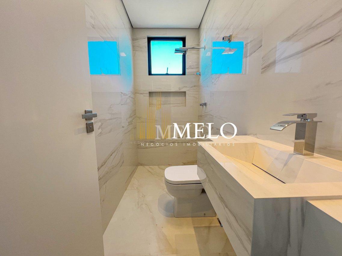 Casa Belíssima no Condomínio Alphaville Vespasiano á venda por R$2.950.000,00 - Vespasiano - 