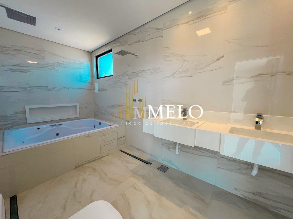 Casa Belíssima no Condomínio Alphaville Vespasiano á venda por R$2.950.000,00 - Vespasiano - 