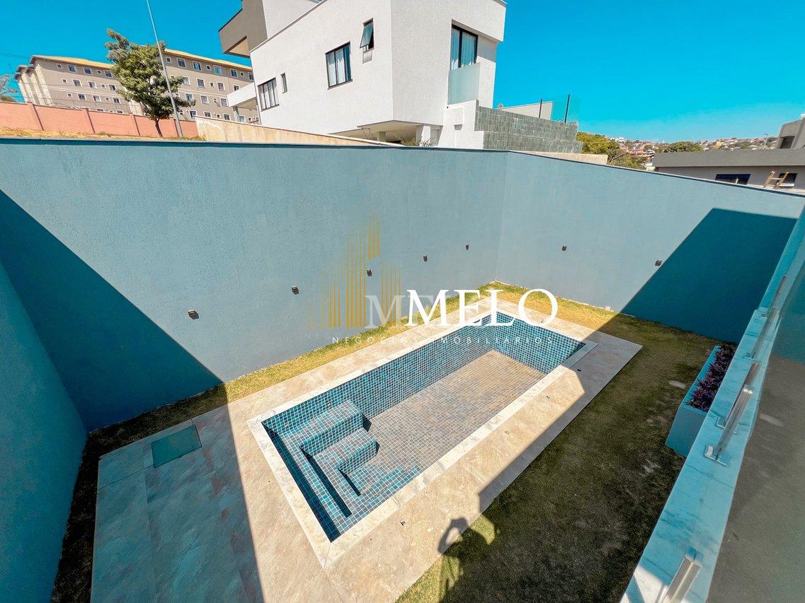 Casa Belíssima no Condomínio Alphaville Vespasiano á venda por R$2.950.000,00 - Vespasiano - 