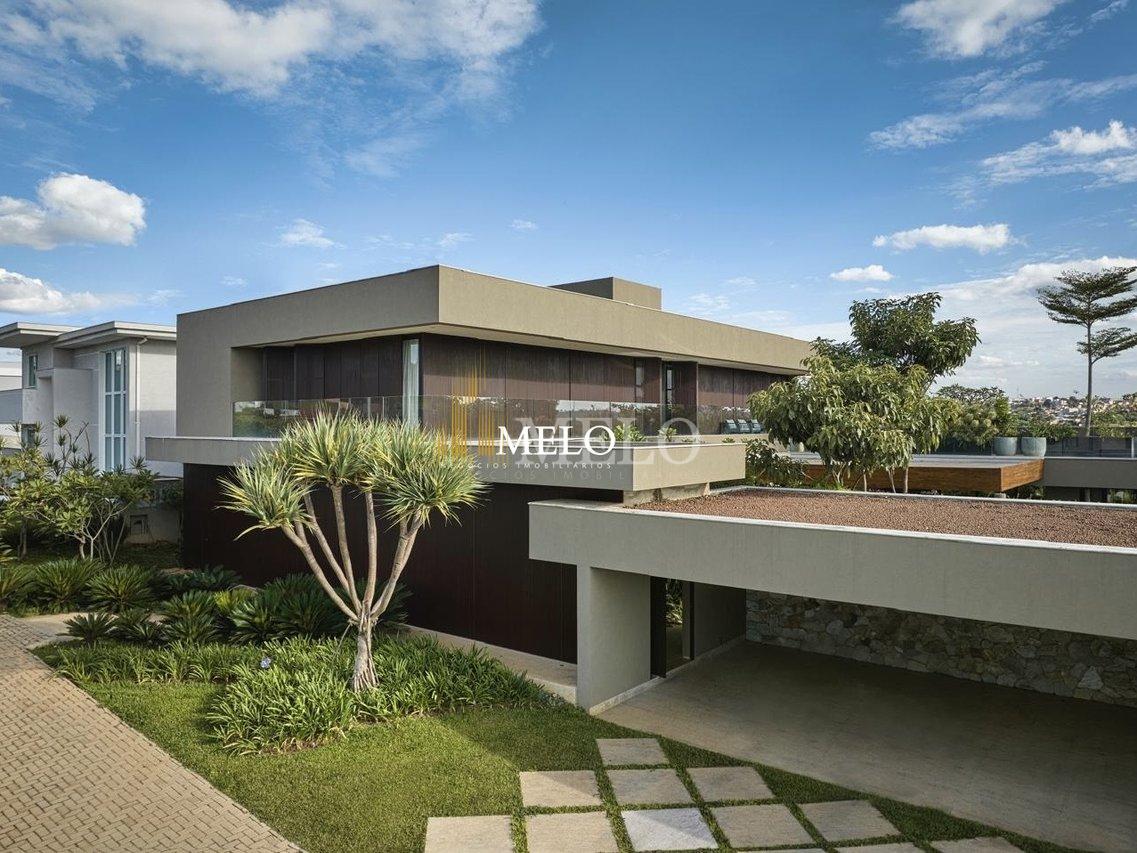 Luxuosa casa a venda no Condomínio Alphaville Vespasiano - R$ 13.900.000,00 Rua Jordânia Vespasiano - 