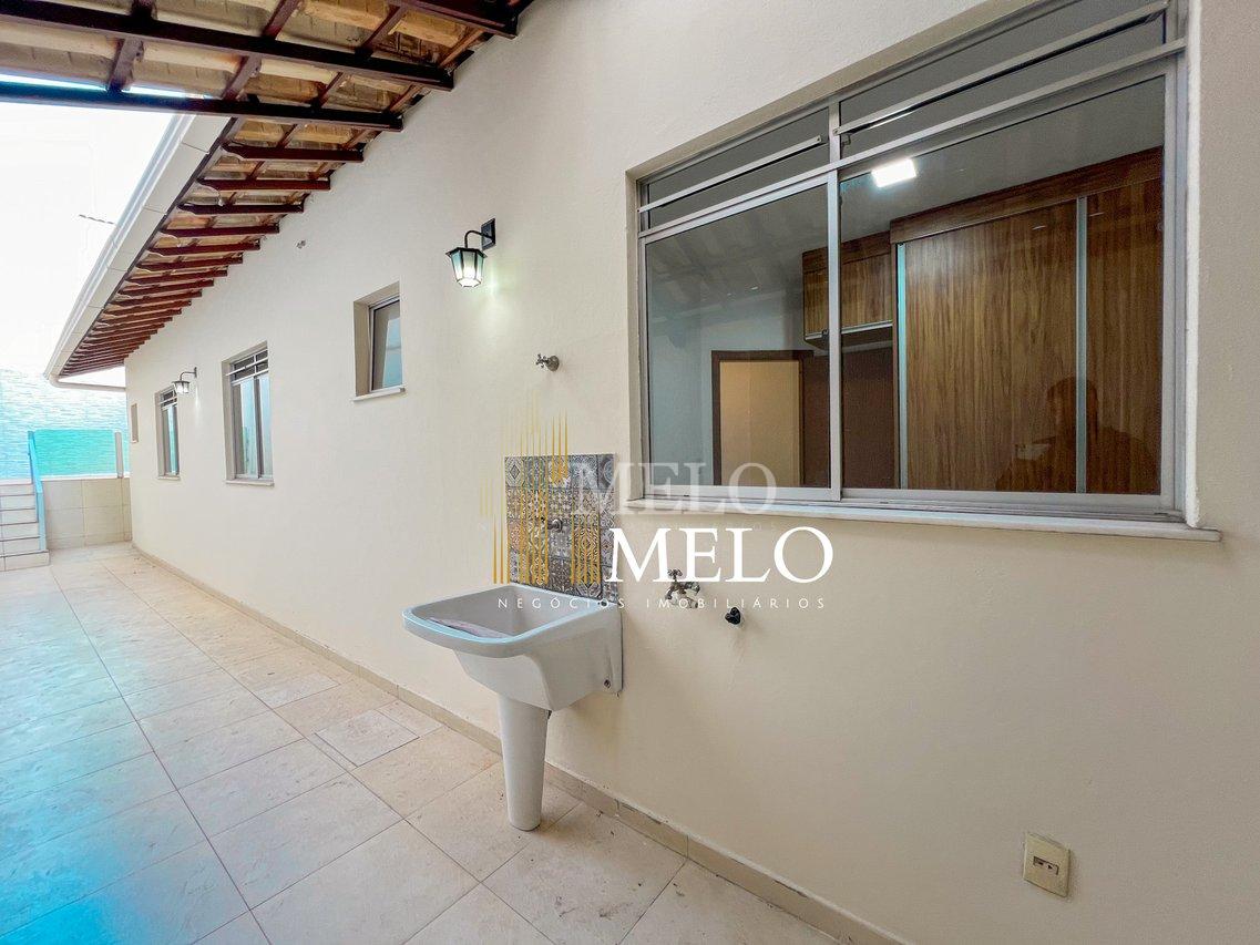 Belíssima casa a venda no Rio Branco por R$789.000,00 - Belo Horizonte - 