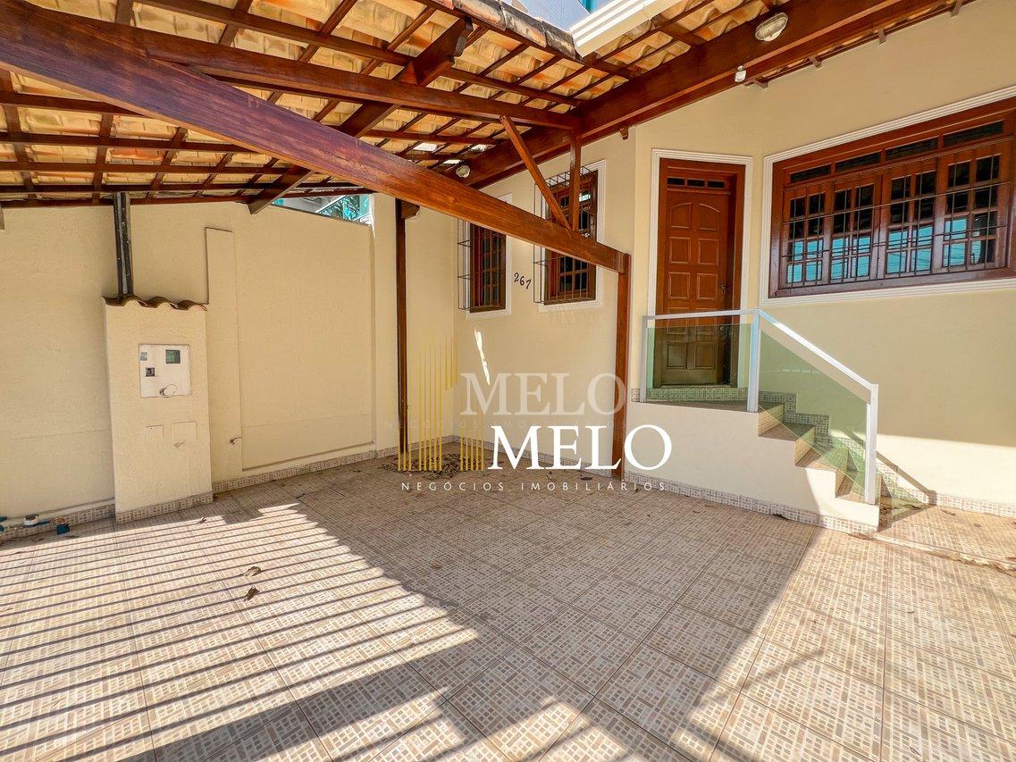 Belíssima casa a venda no Rio Branco por R$789.000,00 - Belo Horizonte - 