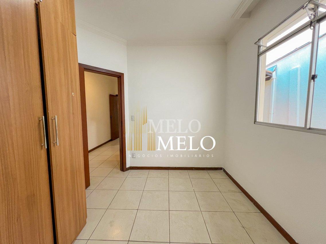 Belíssima casa a venda no Rio Branco por R$789.000,00 - Belo Horizonte - 
