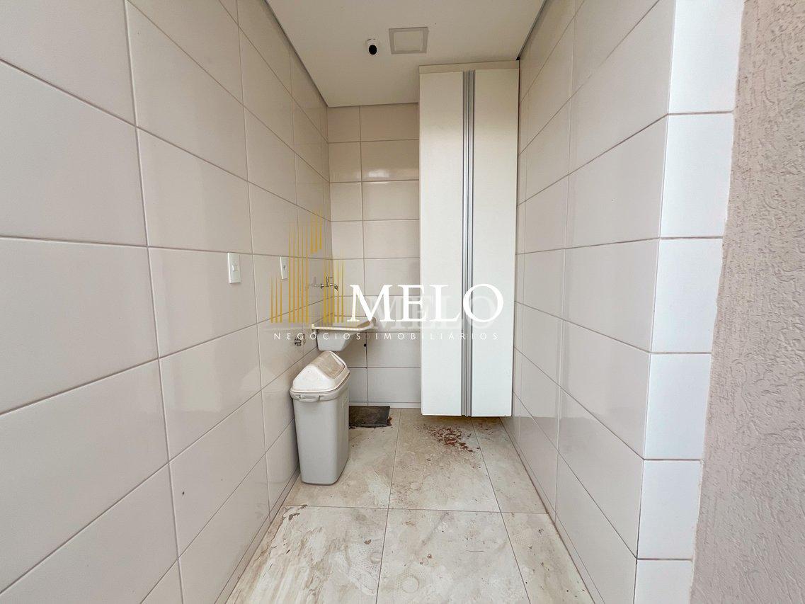 Belíssima casa Geminada Triplex á venda no Itapoã por R$970.000,00 - Belo Horizonte - 