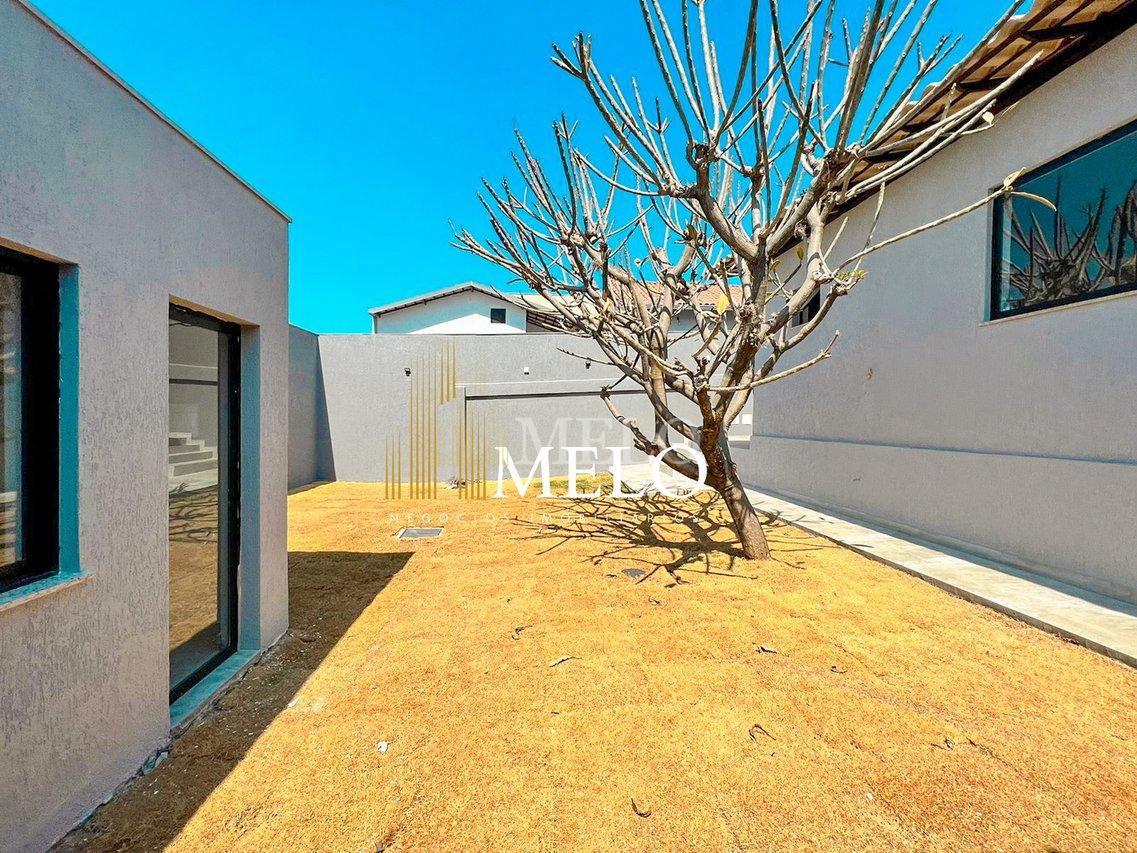 Belíssima casa a venda no Santa Amélia por R$1.450.000,00 - Belo Horizonte - 