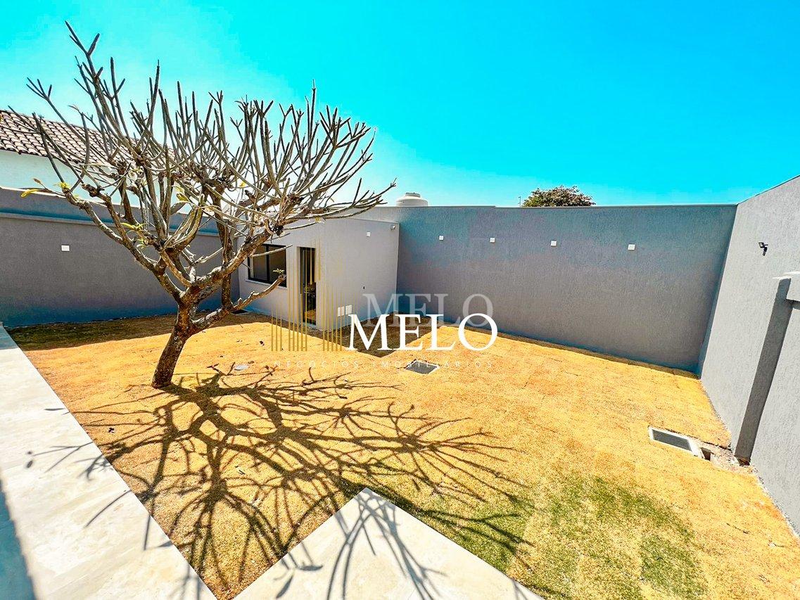 Belíssima casa a venda no Santa Amélia por R$1.450.000,00 - Belo Horizonte - 